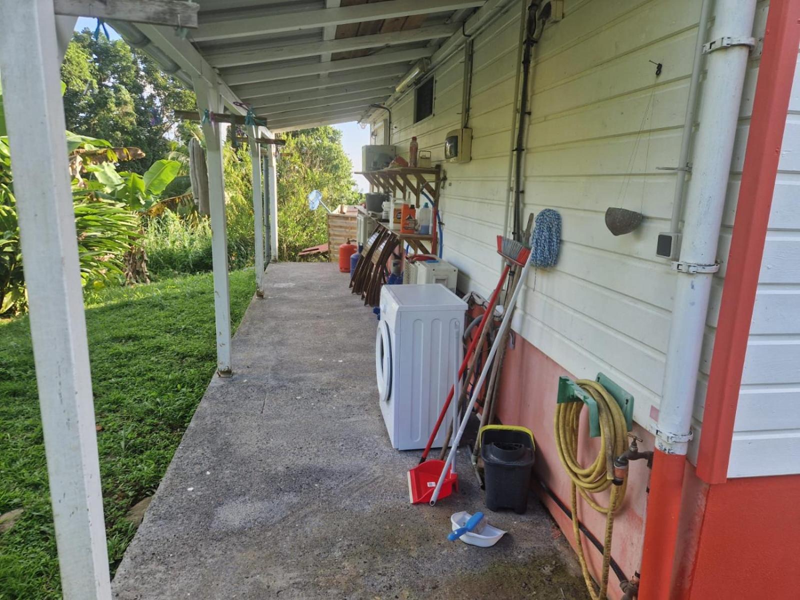 Bungalows Corail, F3 Avec Piscine A Sainte Luce Exterior photo